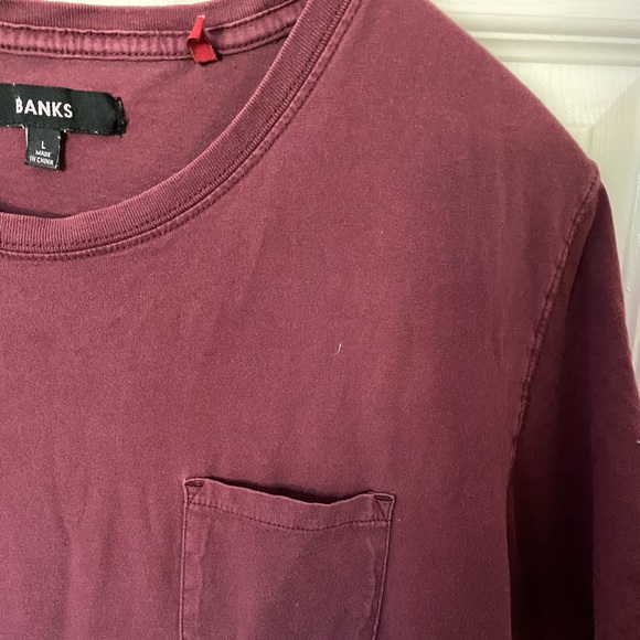 Banks men’s maroon shirt large - Picture 3 of 4